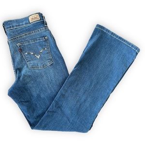 LEVIS Bootcut 512 “Perfectly Slimming Stud Pocket Mid Rise Flare Jeans